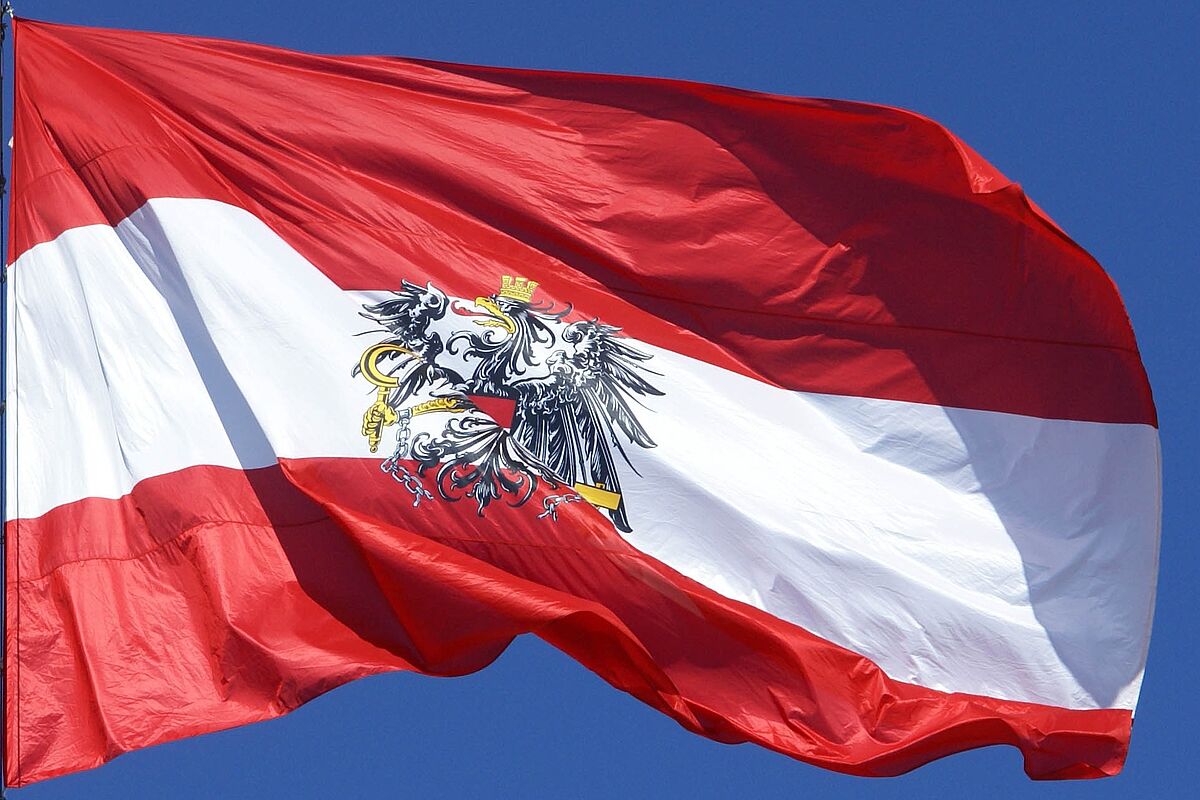 Österreich-Fahne